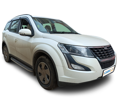 Mahindra XUV500-img